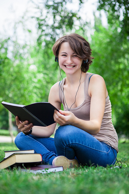 Community College Scholarships and Grants